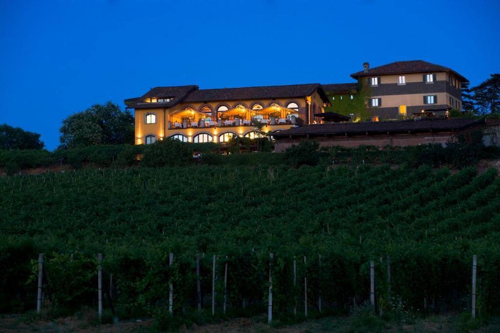 Albergo L'Ostelliere - Villa Sparina Resort กาวี ภายนอก รูปภาพ